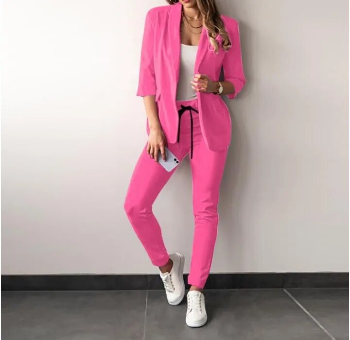 Malia | Modern Laid-Back Öltözet