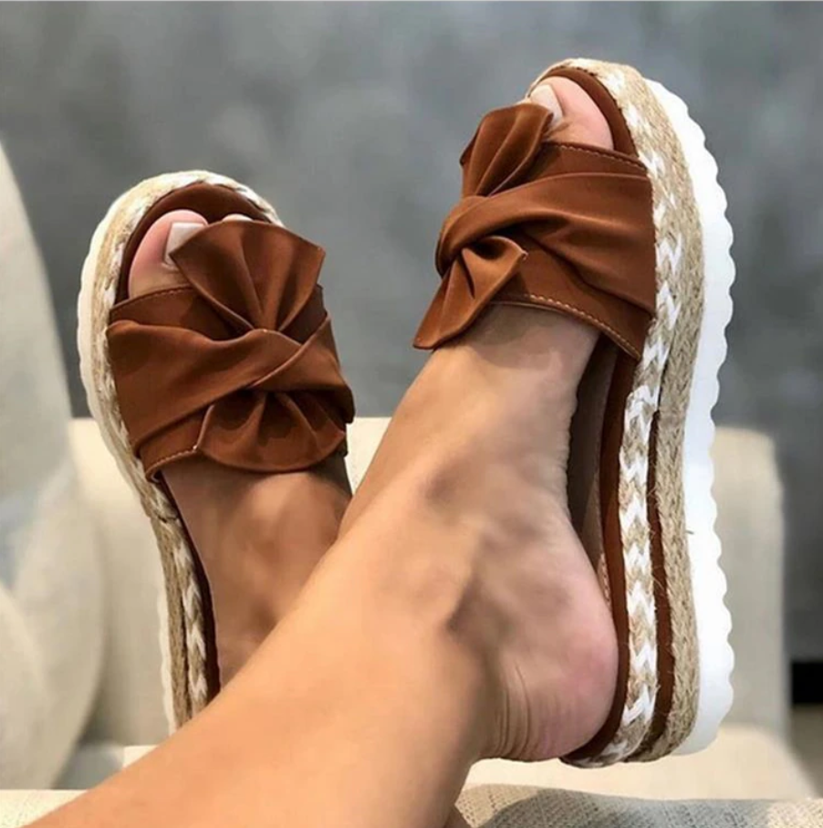 Malvina | Sandali con Nodo e Supporto Perfetto