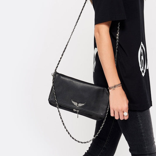 Solange | Elegantní taška – Trendový řetěz a ideální formát 