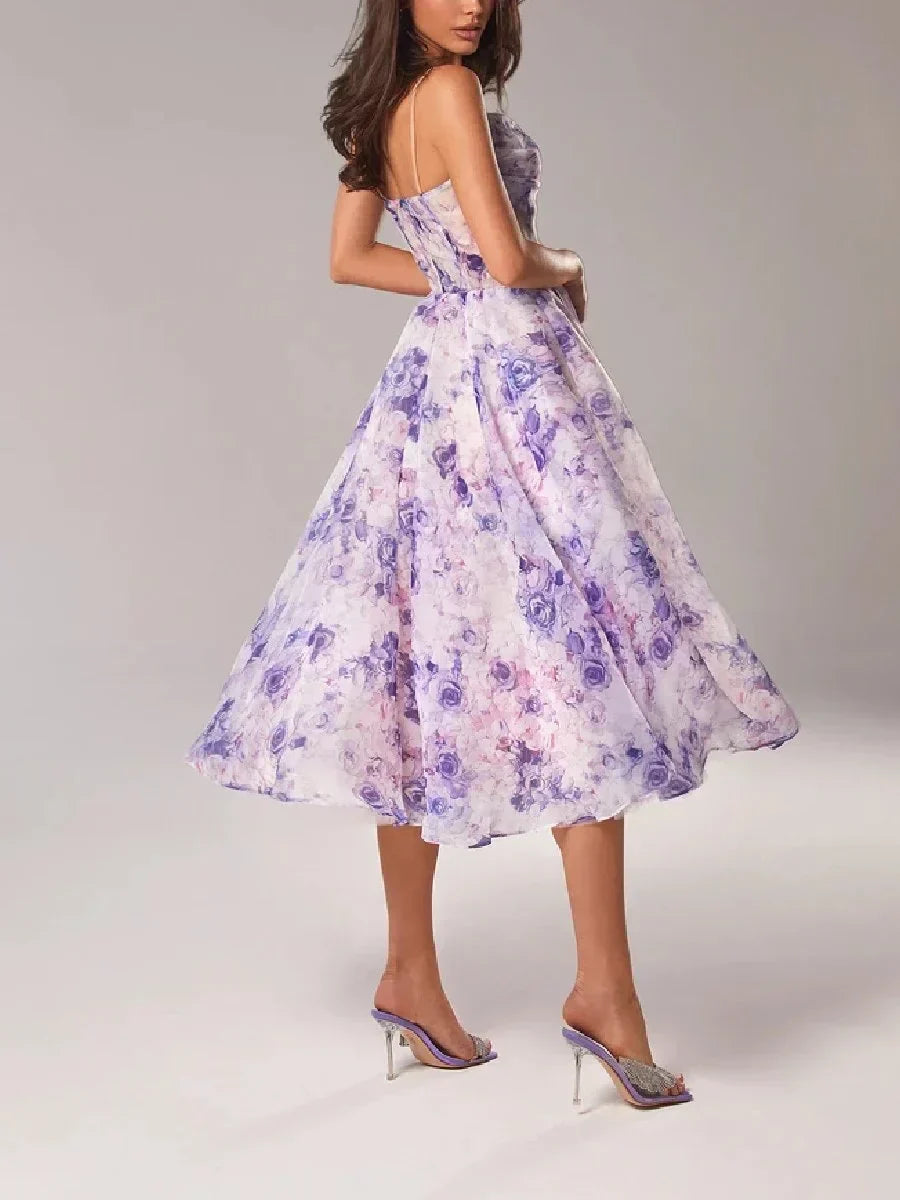 Hanaé | Robe Midi – Coupe Structurée Et Élégance Affirmée