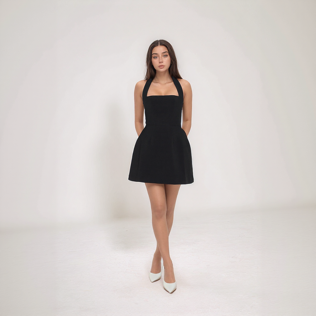 Sandra | Mini letní šaty – Halter výstřih a volný objem 