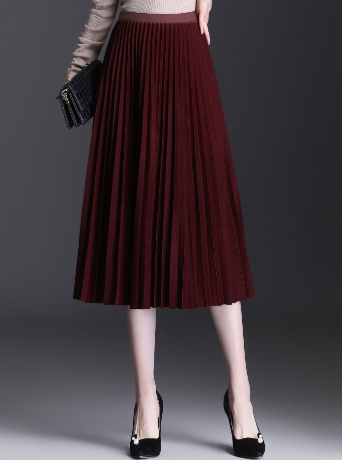 Céline | High-Waisted Pleated Skirt – Elegance and Sublime Silhouette 