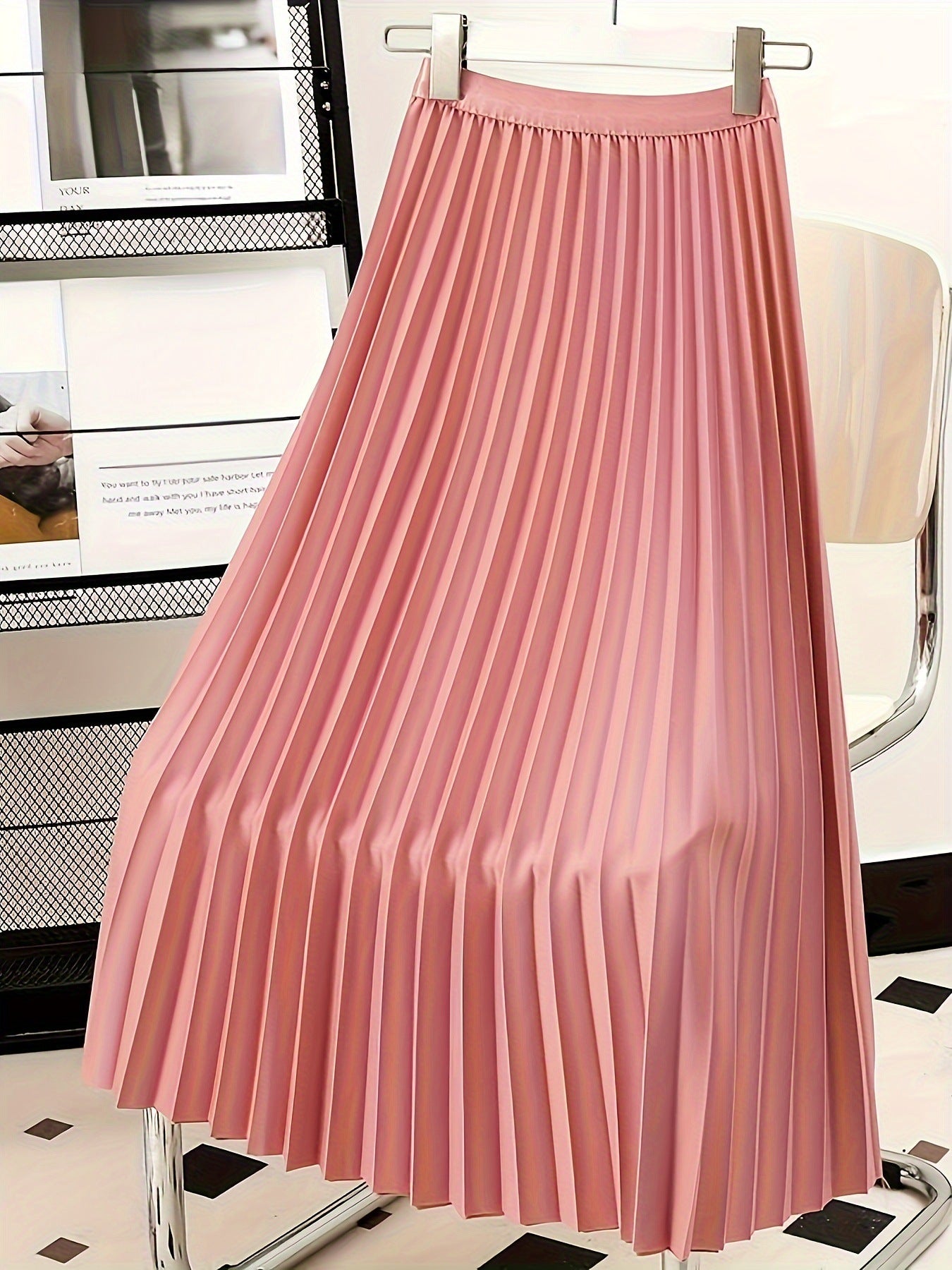 Céline | High-Waisted Pleated Skirt – Elegance and Sublime Silhouette 